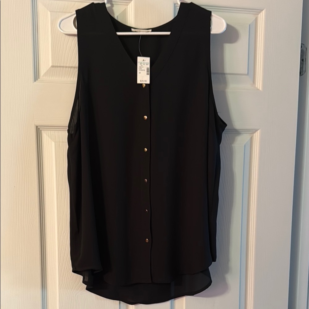 Maurices Black Sleeveless Buttoned Blouse